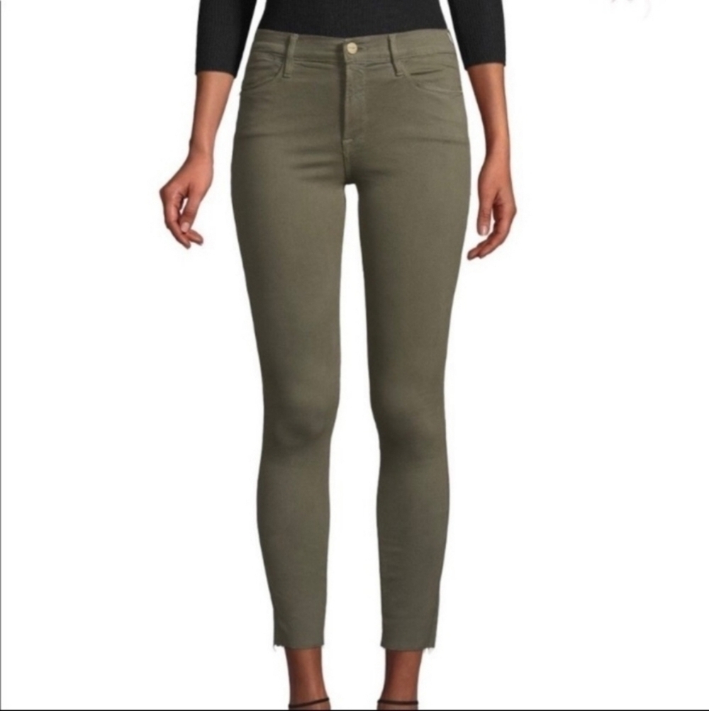 Frame Le High Skinny Cropped jeans in Army Green Size 25